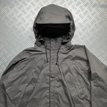 Carica l&#39;immagine nel visualizzatore di Gallery, Early 2000’s Montbell Grey Magnetic Pocket Shell Jacket - Medium / Large