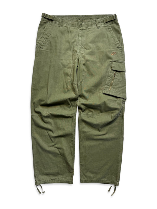 Early 2000’s Nike Washed Khaki Cargo Pant