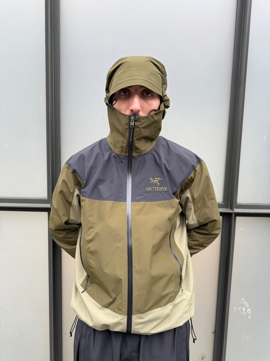 Arc’teryx x Oshmann 20th Anni Beta SL Gore-Tex Shell Jacket