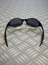 Carica l&#39;immagine nel visualizzatore di Gallery, 1990’s Oakley Eye Jacket Sunglasses