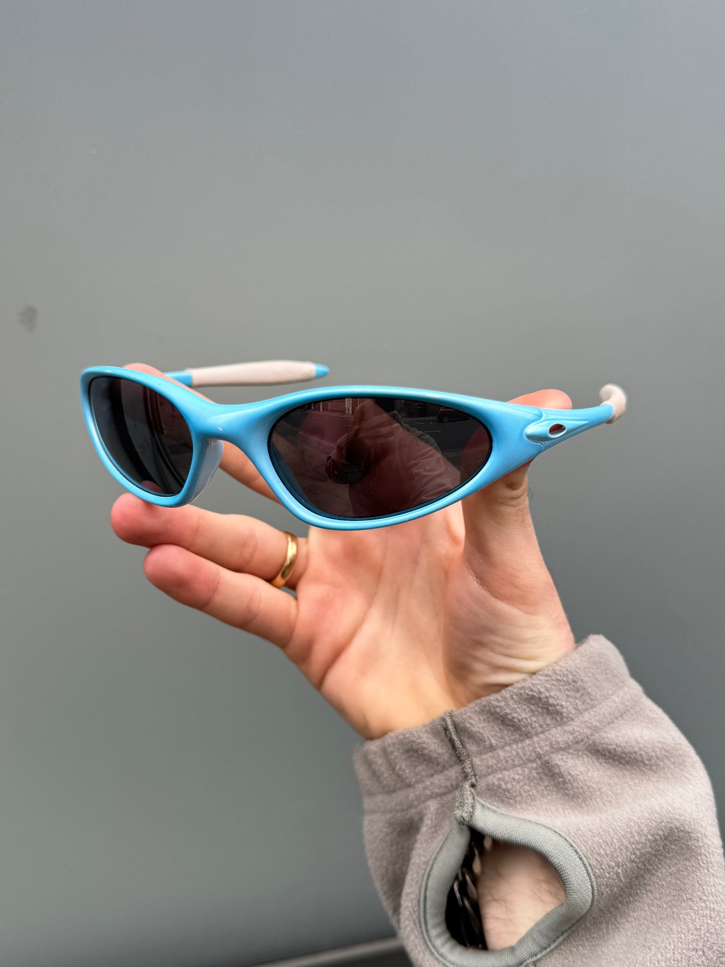 1990’s Oakley Minute Gen 1 Baby Blue Sunglasses