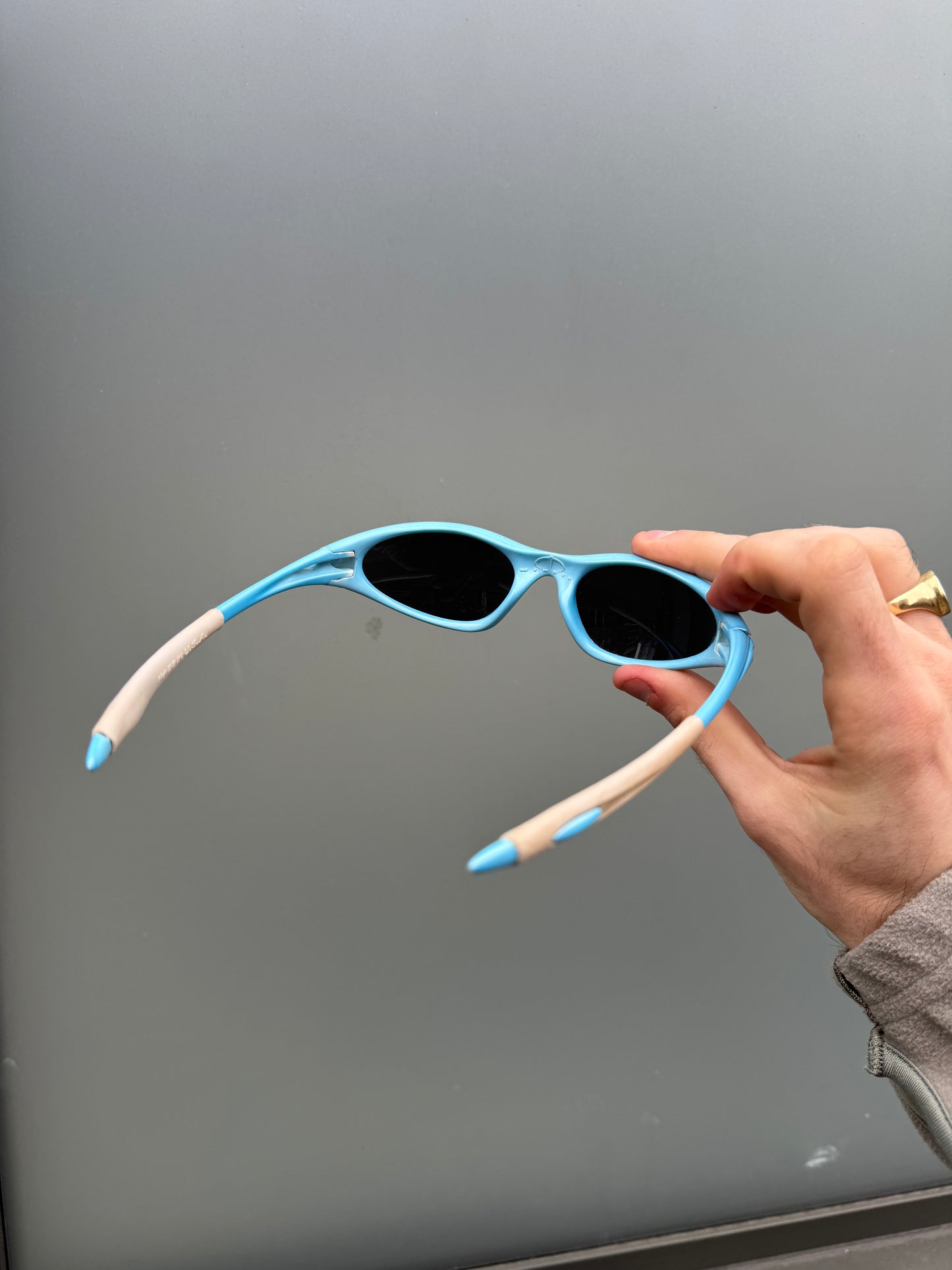 1990’s Oakley Minute Gen 1 Baby Blue Sunglasses