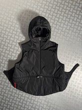 Carica l&#39;immagine nel visualizzatore di Gallery, FW99&#39; Prada Sport Packable Hooded Pullover Vest