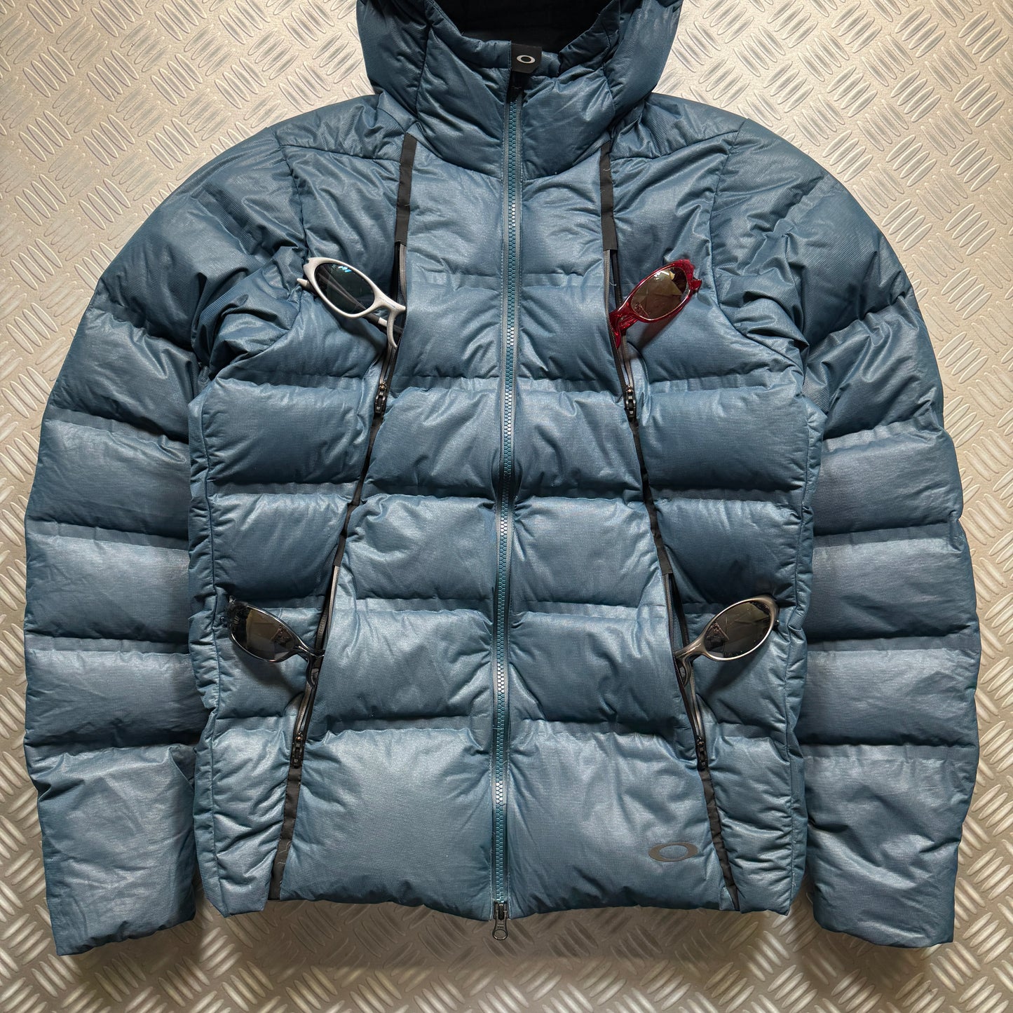 Early 2000’s Oakley Software Durable Multi Pocket Padded Jacket - Large / Extra Large