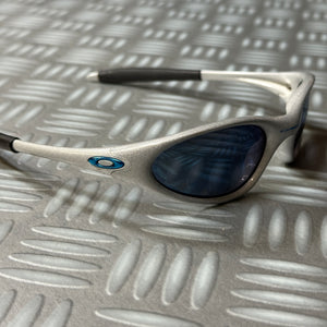 Oakley Minute Silver/Blue Sunglasses