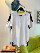 Load image into Gallery viewer, Early 2000’s Nike Sphere Technical Panelled Tee - Large