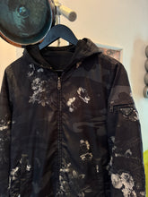 Charger l&#39;image dans la galerie, Prada Mainline Reversible Camo/Flowers Print Nylon Jacket - Medium