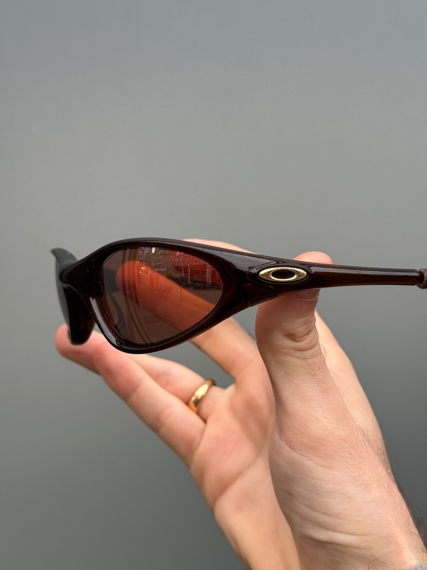 1990’s Oakley Minute Dark Brown Sunglasses