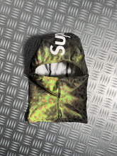 Load image into Gallery viewer, Supreme Heat Reactive Bandana