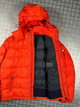 Carica l&#39;immagine nel visualizzatore di Gallery, Prada Milano Bright Orange Nylon Puffer Jacket -