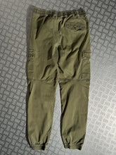 画像をギャラリービューアに読み込む, Stone Island Khaki Green Cargo Pant - 30” Waist