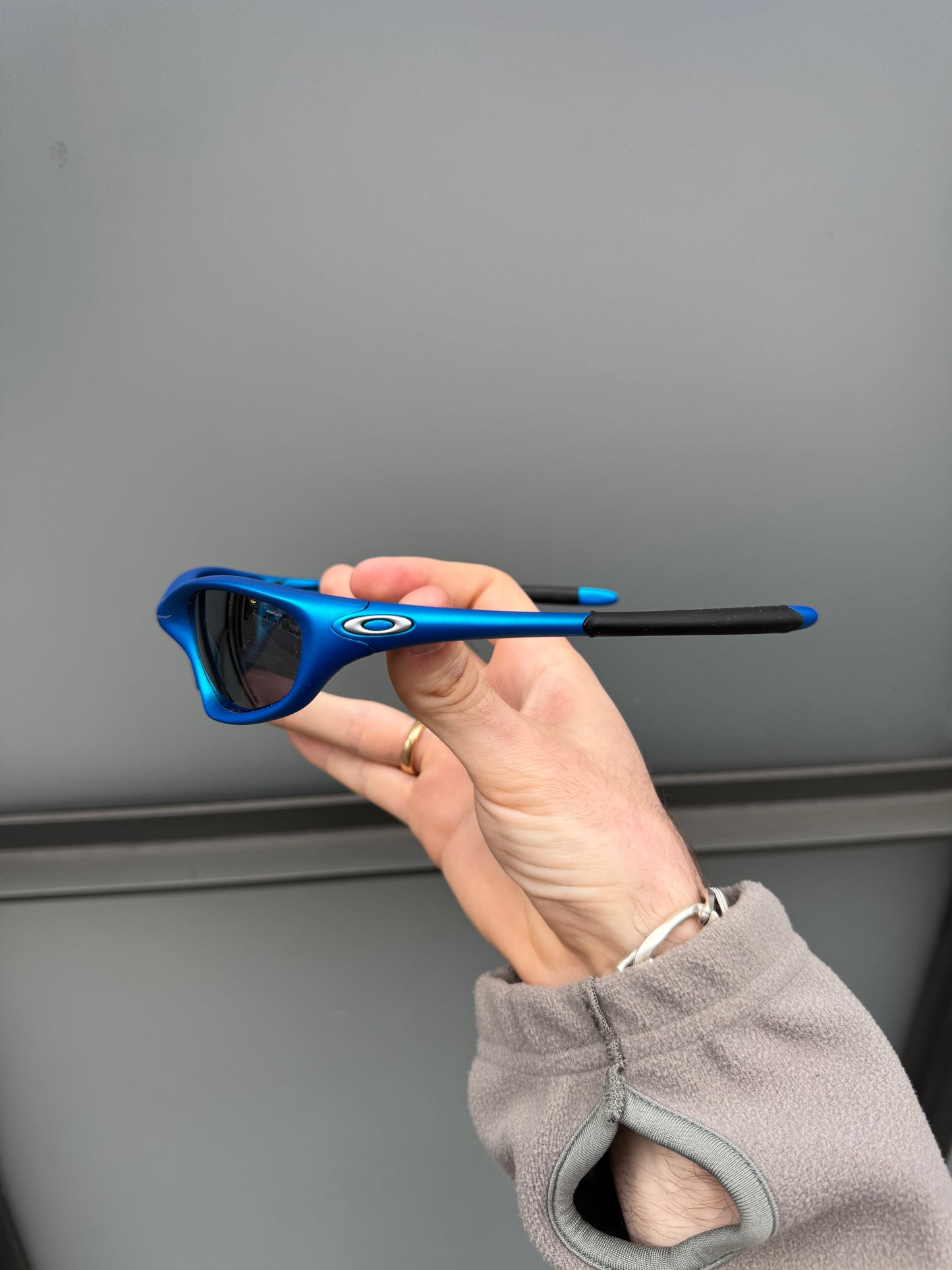Early 2000’s Oakley Twenty XX Electric Blue Sunglasses