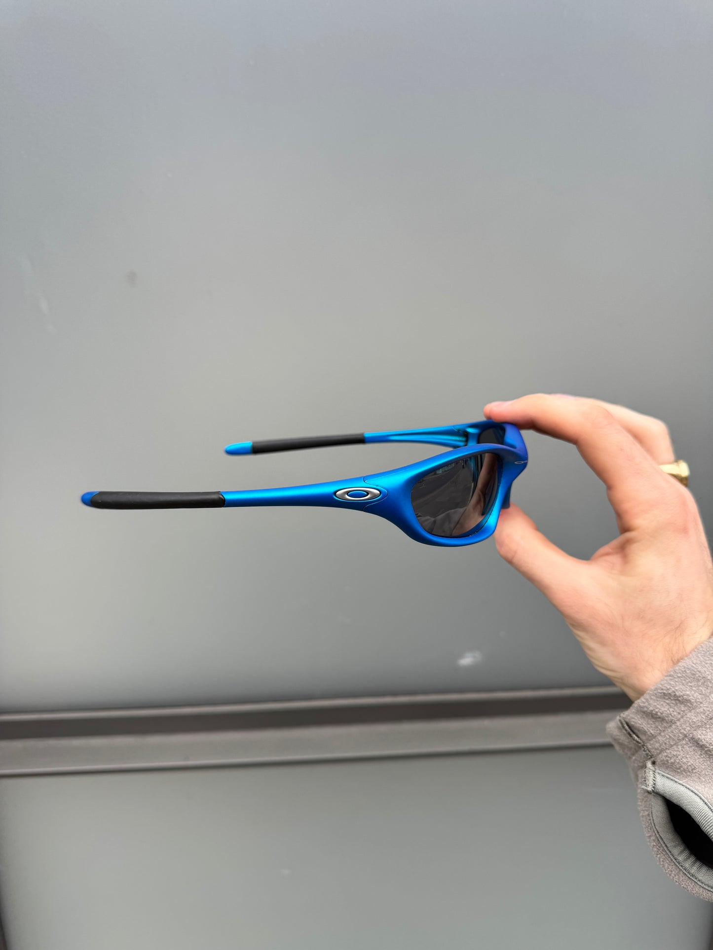 Early 2000’s Oakley Twenty XX Electric Blue Sunglasses