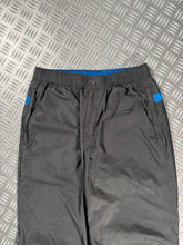 Load image into Gallery viewer, Early 2000&#39;s Nike Fit Technical Track Pant