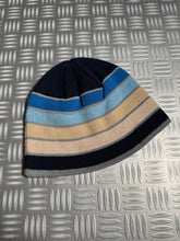 Charger l&#39;image dans la galerie, Early 2000’s Gradient Knitted Beanie