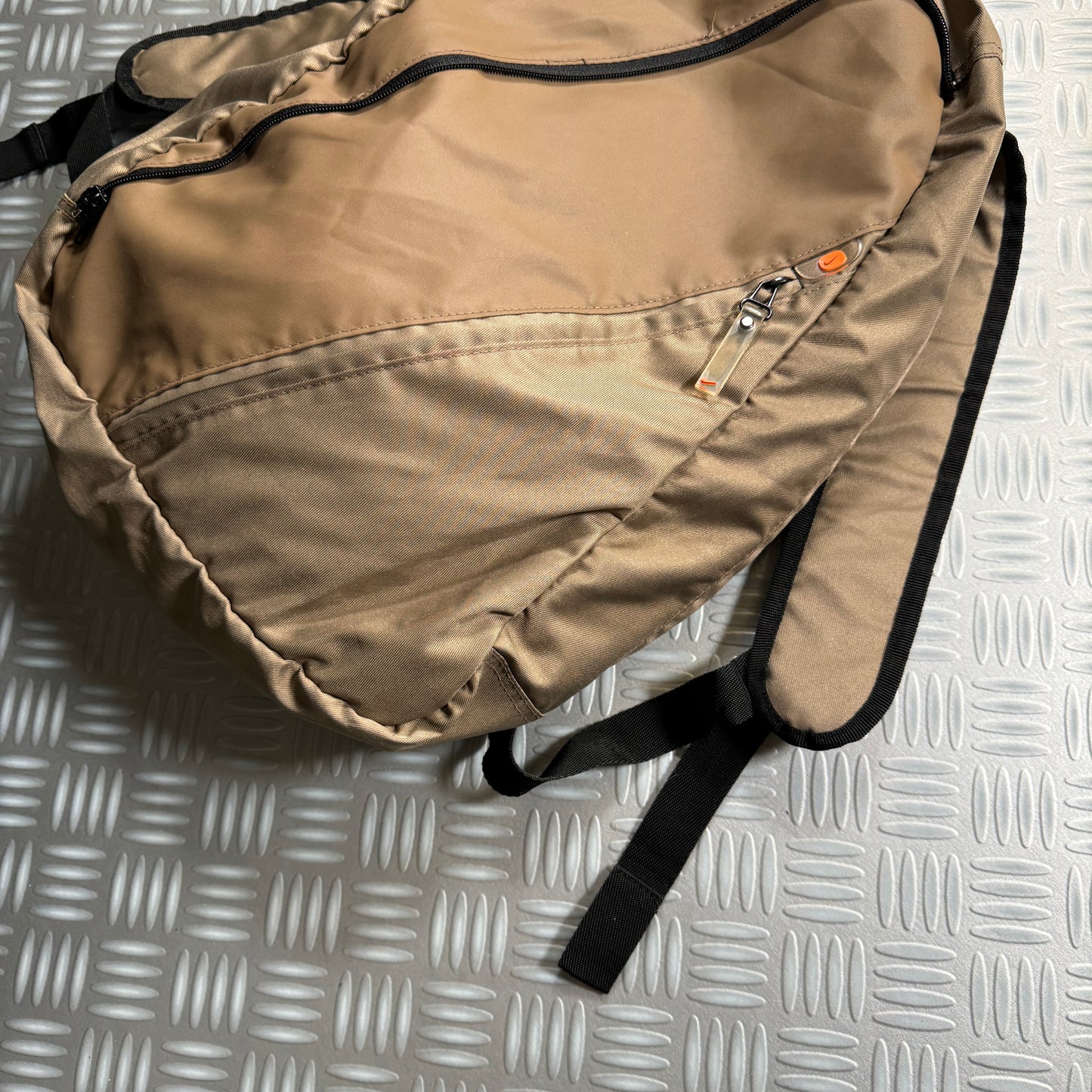 Early 2000's Nike 2in1 Cross Body Sling Bag/Back Pack