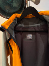 画像をギャラリービューアに読み込む, Early 2000’s Salomon Neoprene/Fleece ClimaPro Orange Jacket - Large / Extra Large