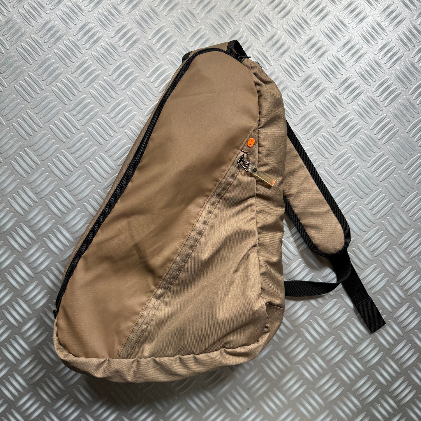 Early 2000's Nike 2in1 Cross Body Sling Bag/Back Pack