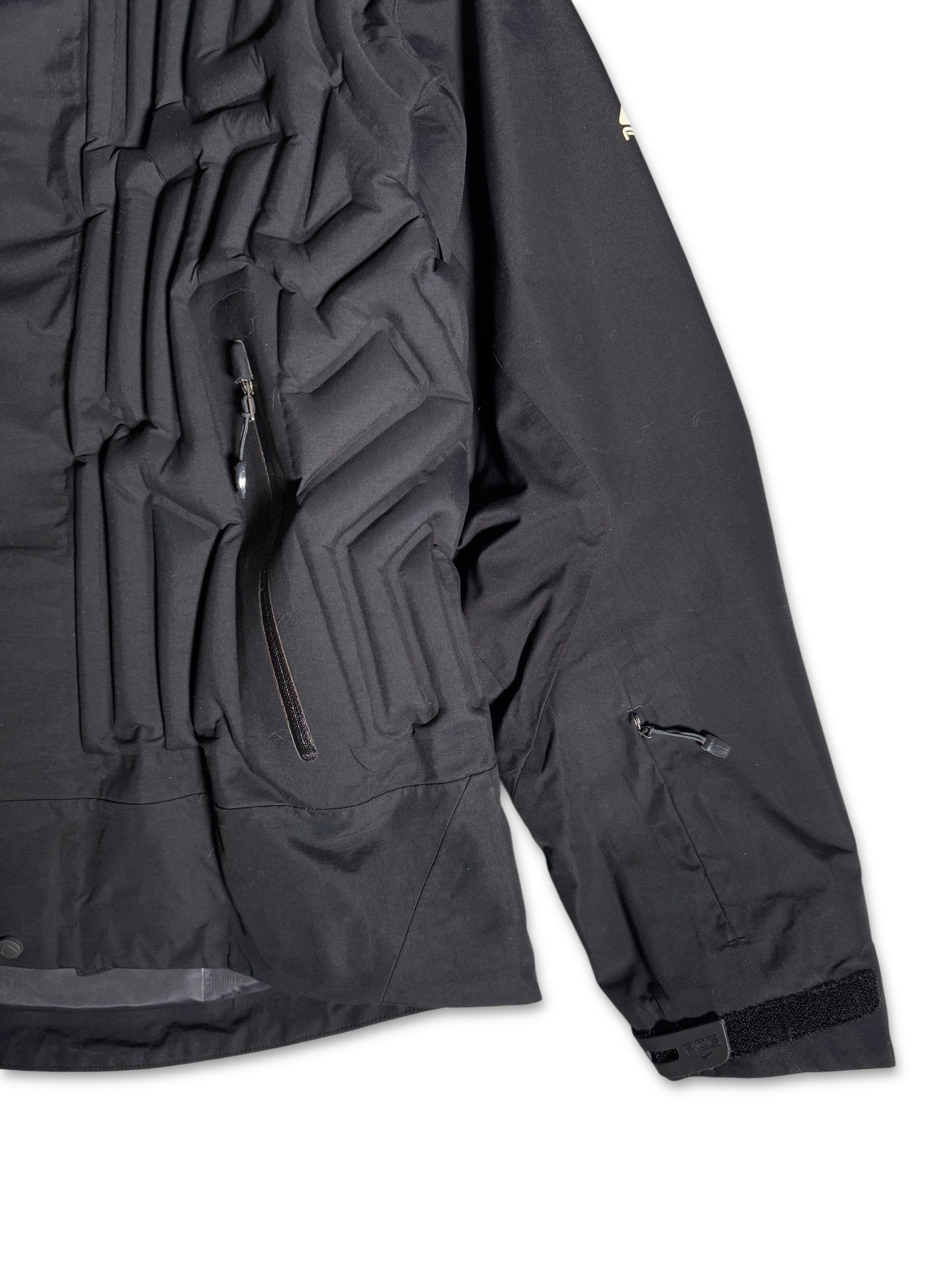AW08’ Nike ACG Gore-tex Airvantage Inflatable Jacket