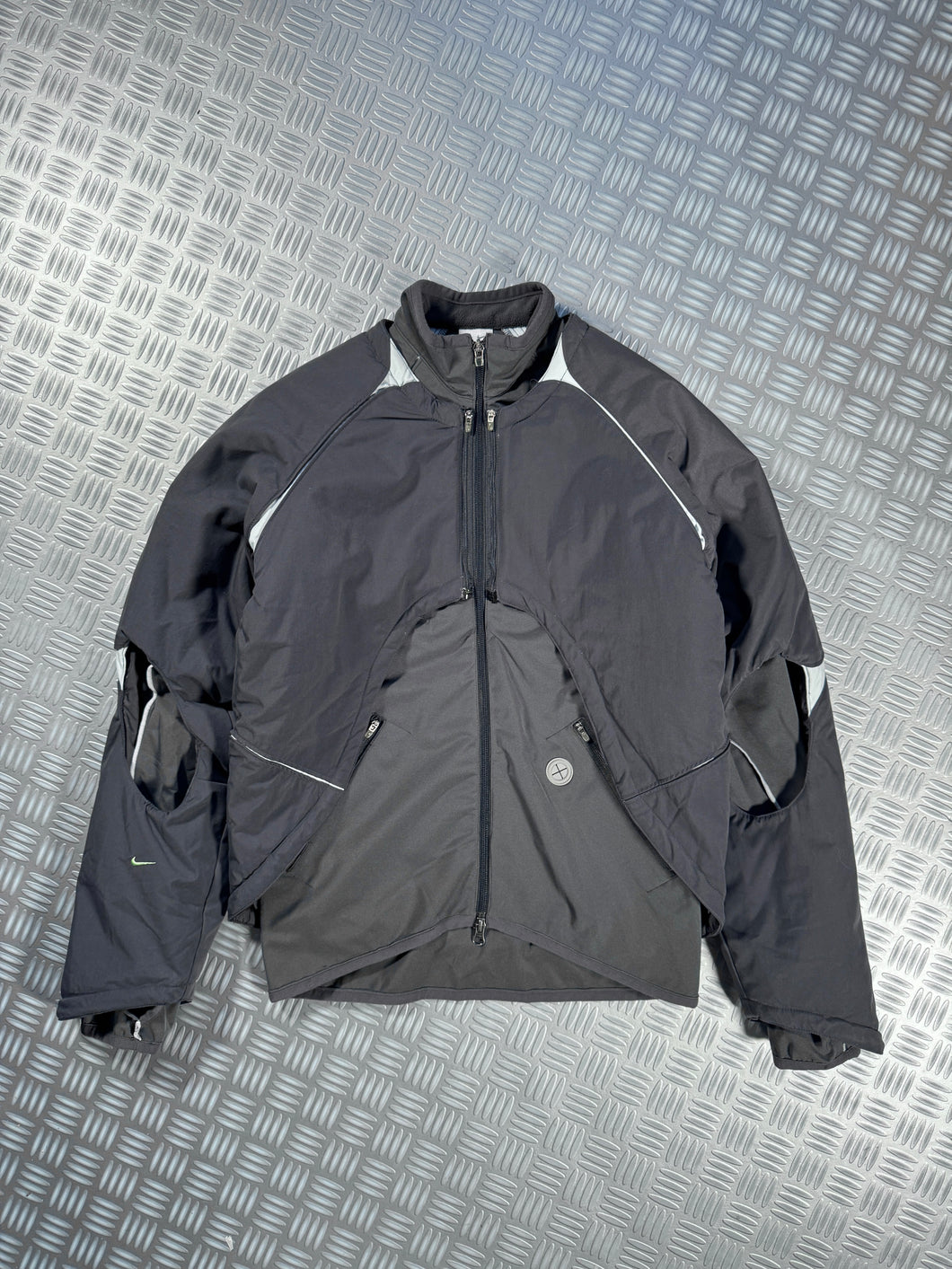 SS03’ Nike MB1 Mobius Technical MP3 2in1 Windrunner Jacket