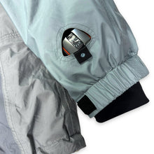 Charger l&#39;image dans la galerie, 2005 Nike ACG Taped Seam Watch Viewer Jacket - Grand / Extra Grand