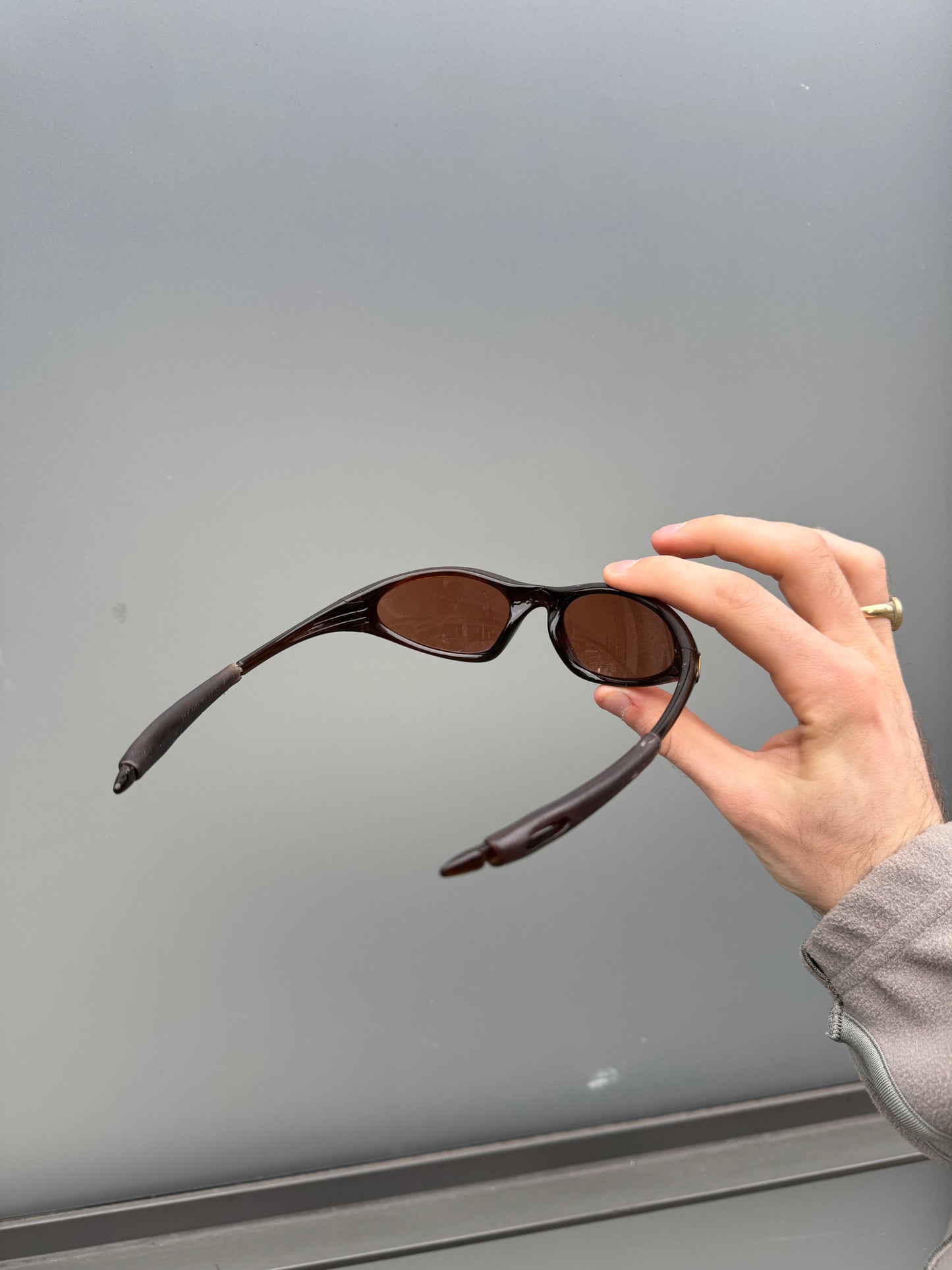 1990’s Oakley Minute Dark Brown Sunglasses