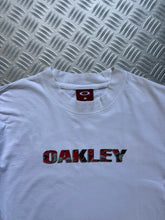 Load image into Gallery viewer, Early 2000’s Oakley Spellout Graphic Tee