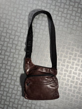 Charger l&#39;image dans la galerie, Early 2000&#39;s Miu Miu Brown Leather Cross Body Side Bag