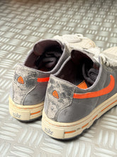 Load image into Gallery viewer, Early 2000’s Nike ACG Super Soaker UK7 / US8