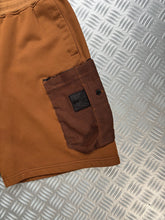 Charger l&#39;image dans la galerie, Stone Island Shadow Project Burnt Orange Cargo Shorts