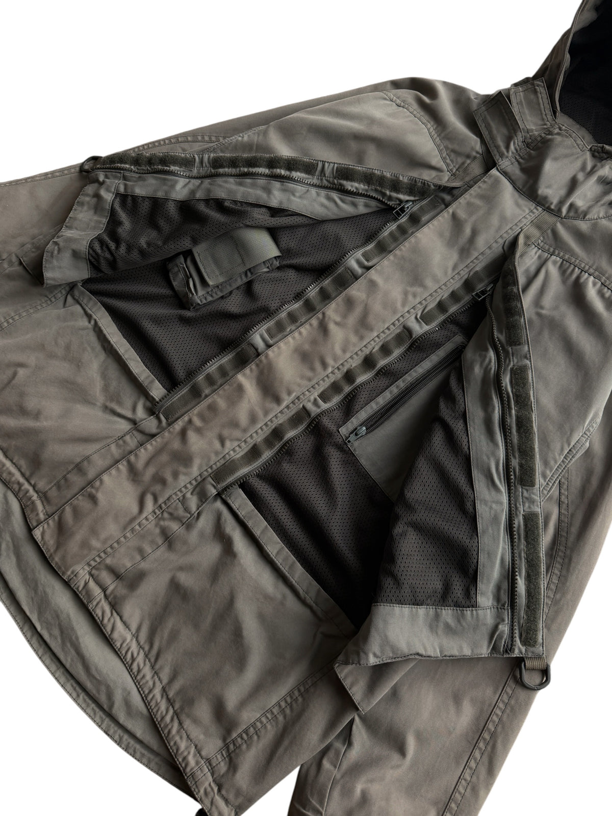 Early 2000’s Levi’s Engineered Dark Khaki Waxed Cotton Stash Pocket Jacket