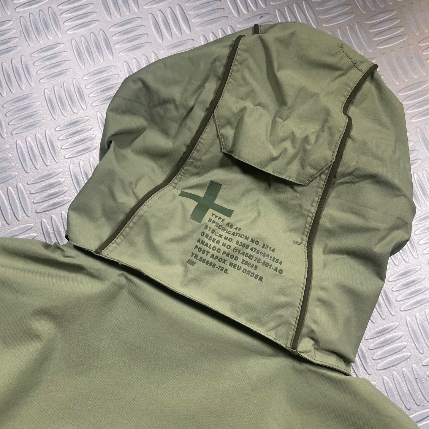 Analog Piped Multi-Pocket Technical Jacket - Large/Extra Large