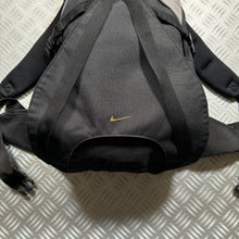 Load image into Gallery viewer, Early 2000&#39;s Nike Outer Strap Back Pack