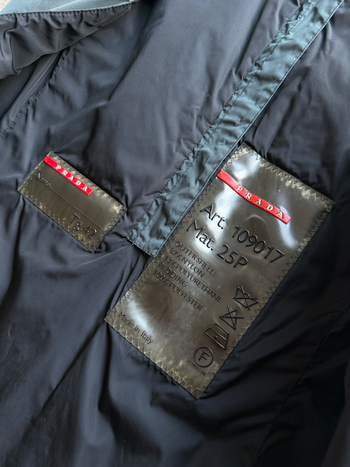 SS99’ Prada Sport Bottle Green Nylon Backless Vest