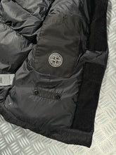 画像をギャラリービューアに読み込む, Stone Island Jet Black Compass Panelled Padded Gilet - Large / Extra Large