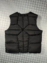 画像をギャラリービューアに読み込む, Stone Island Jet Black Compass Panelled Padded Gilet - Large / Extra Large