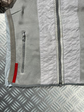 Carica l&#39;immagine nel visualizzatore di Gallery, SS00&#39; Prada Sport Reinforced Mesh/Nylon Cropped Biker Jacket - Womens 6-8