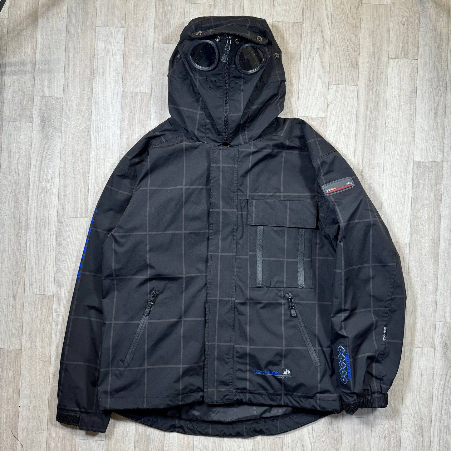 Early 2000's Black Check Goggle Jacket - Large