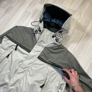 Early 2000's Nike ACG Insulated Jacket - Medium / Large