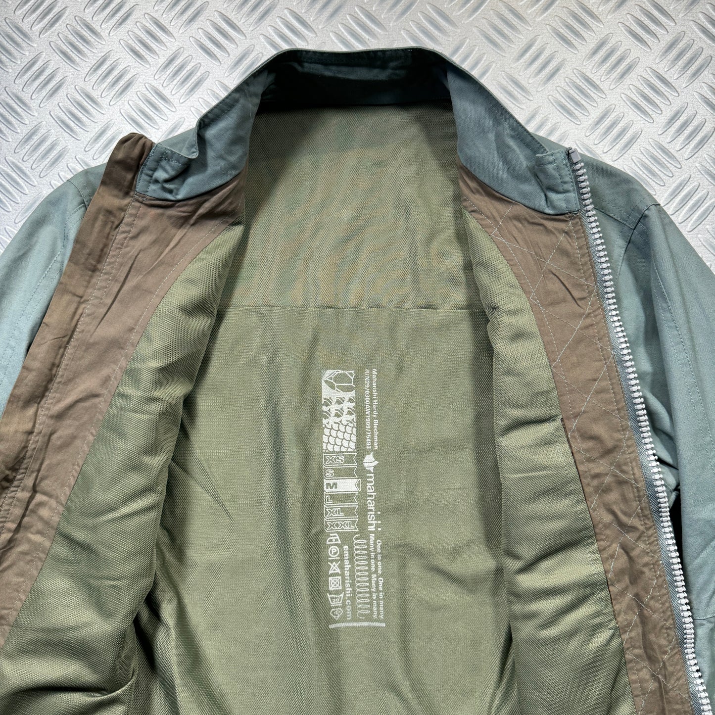 Early 2000's Maharishi Waxed Cotton Articulated Elbow Jacket - Medium