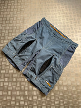 Charger l&#39;image dans la galerie, Early 2000&#39;s Oakley Ventilated Cargo Shorts - Extra Extra Large