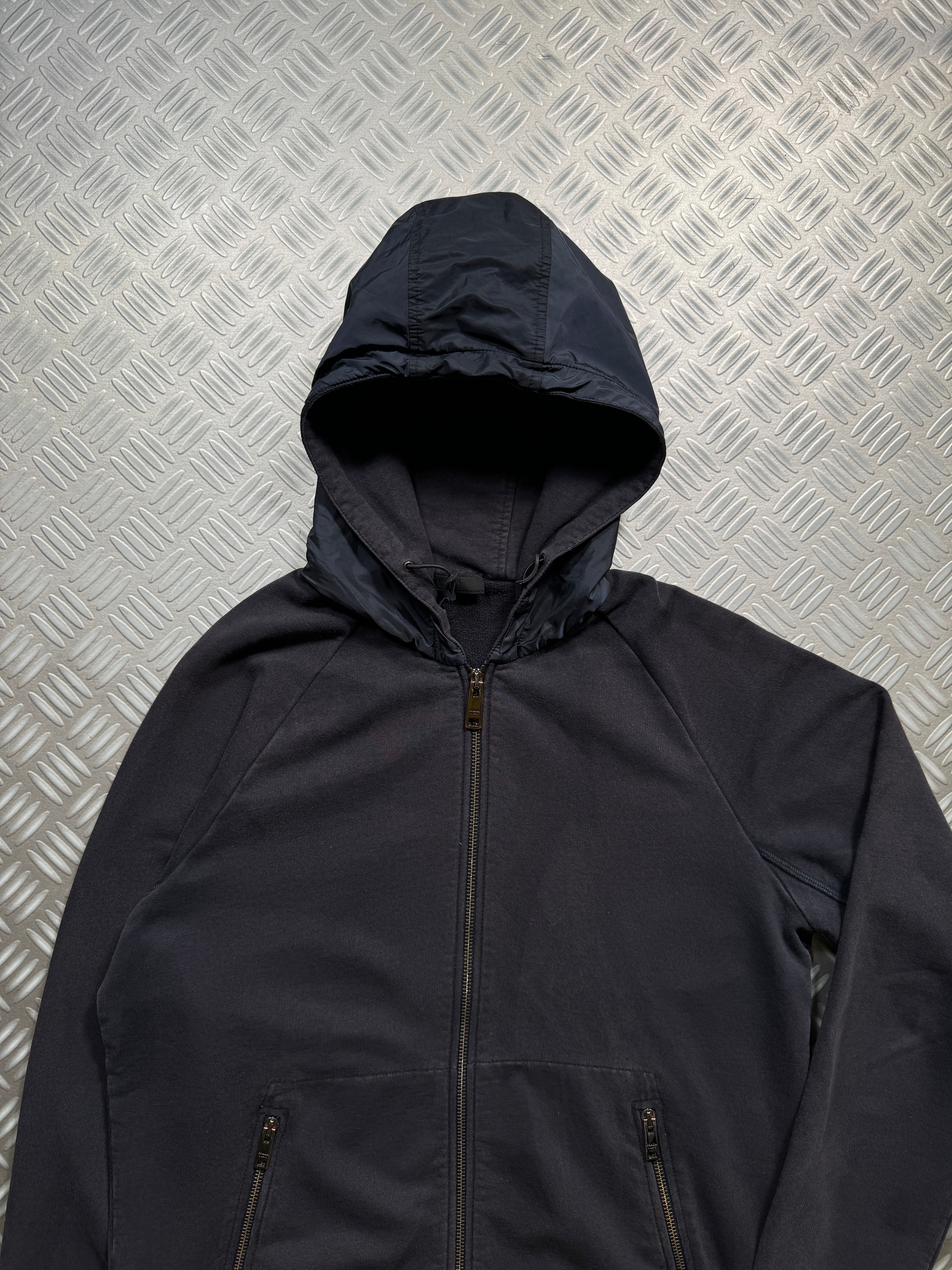 トップス 00s archive Prada Sport nylon hoodie Early 2000's Prada Sport Nylon Hood Zip Up - Large – Holsales