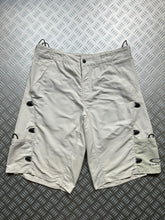 Charger l&#39;image dans la galerie, Early 2000&#39;s Oakley Ventilated Shorts - Large