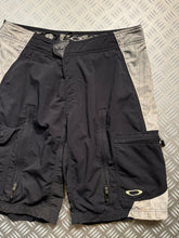 Load image into Gallery viewer, Early 2000&#39;s Oakley Software Ventilated Cargo Shorts - Large