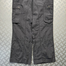 Load image into Gallery viewer, Early 2000&#39;s Unbranded Multi Pocket Cargo Pant - 36&quot; Waist