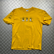 Carica l&#39;immagine nel visualizzatore di Gallery, Early 2000&#39;s Quiksilver x Vans x Playstation 2 Staff Tee - Medium / Large