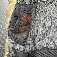 画像をギャラリービューアに読み込む, Early 2000&#39;s Prada Sport Padded Fur-Lined Jacket - Medium / Large