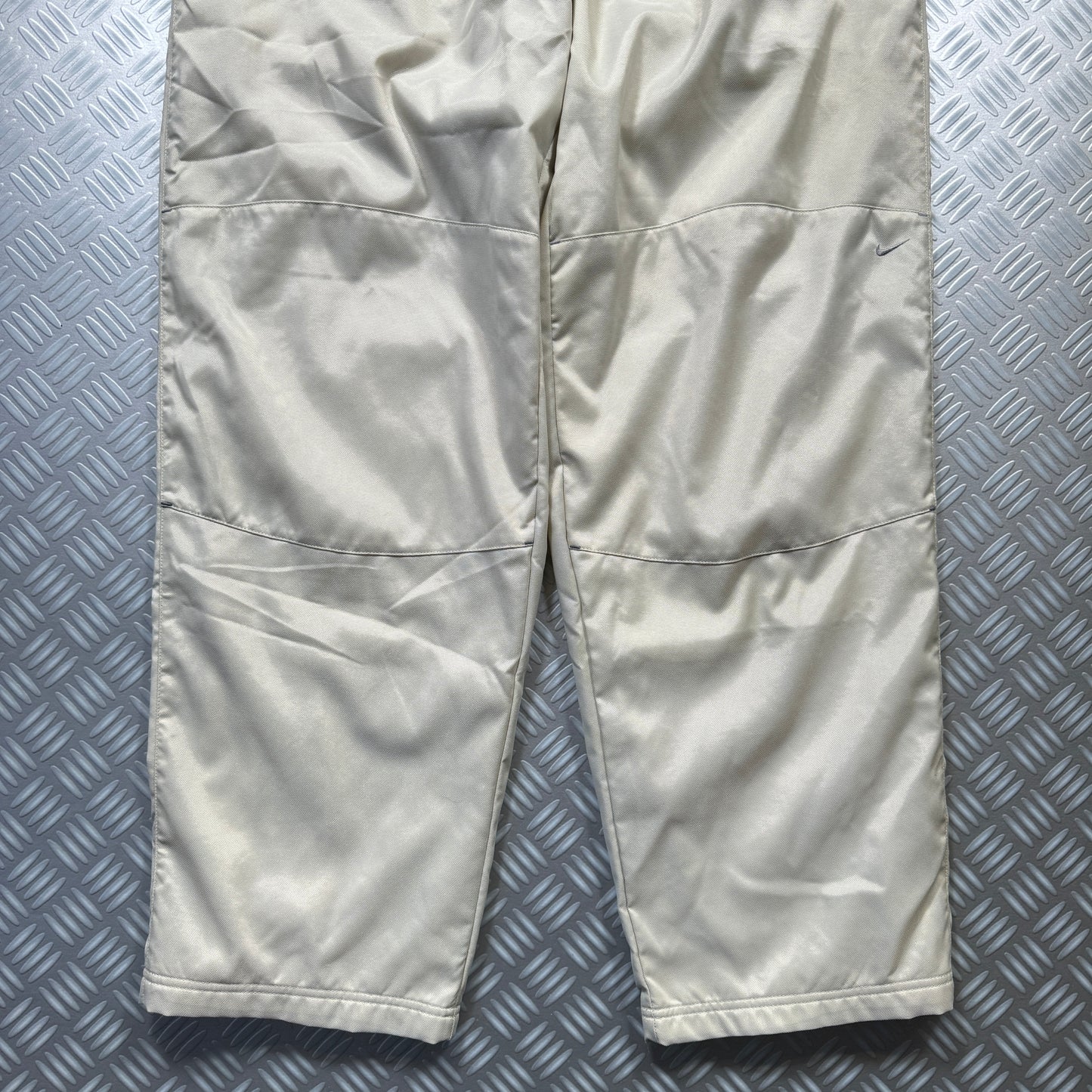 Nike Flap Pocket Eggshell Padded Trousers