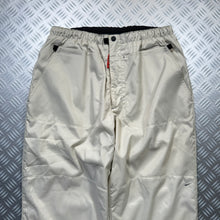 Load image into Gallery viewer, Nike Flap Pocket Eggshell Padded Trousers - 32&quot; Waist