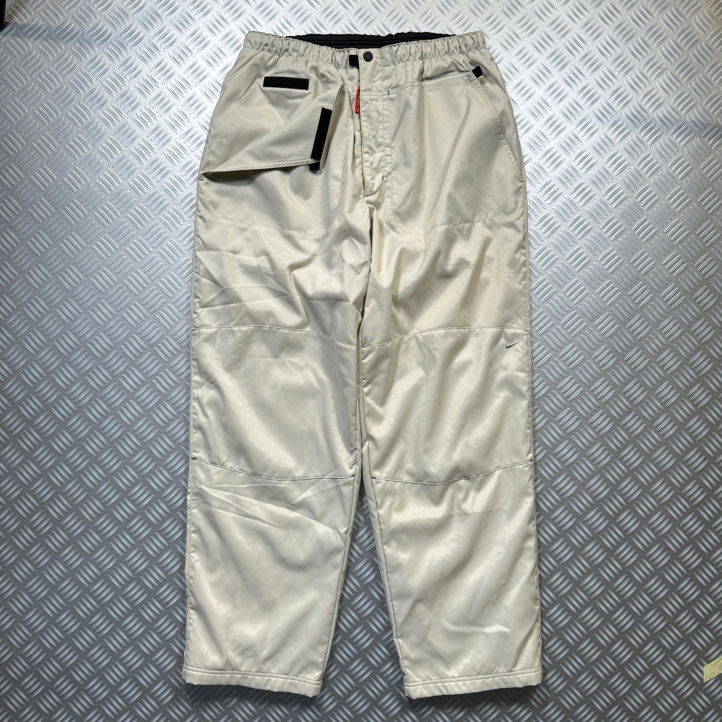 Nike Flap Pocket Eggshell Padded Trousers